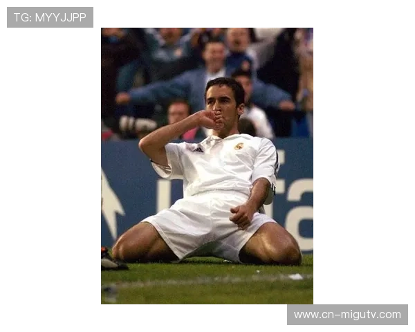 恩西索左路小角度抽射，萨福诺夫扑出皮球