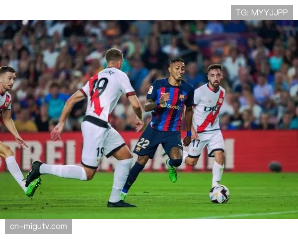 传闻巴列卡诺有意换帅,俱乐部体育总监出面否认 传闻巴列卡诺有意换帅,俱乐部体育总监出面否认