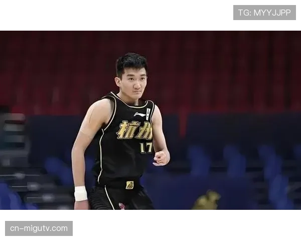 广厦队引入发展联盟外援马利克·威廉姆斯，为季后赛储备力量